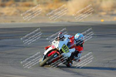 media/Oct-06-2024-Race Pace (Sun) [[d7d39ec7ad]]/1-Turn 10 (730am)/